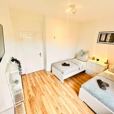 Apartment Business For Workers And Engineers: Fully Equipped And Furnished