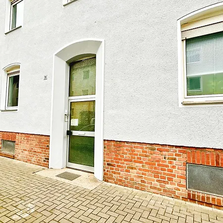 Apartment Business For Workers And Engineers: Fully Equipped And Furnished