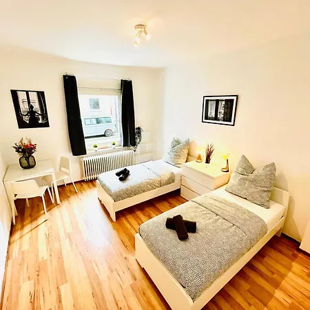 Business For Workers And Engineers: Fully Equipped And Furnished Apartment Osnabrueck