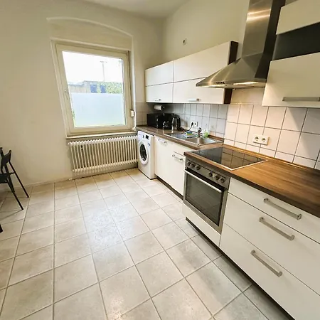 Business For Workers And Engineers: Fully Equipped And Furnished Apartment Osnabrueck