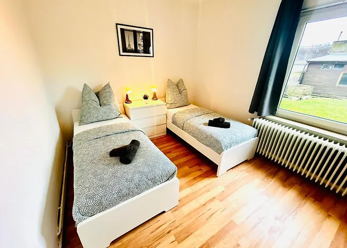 Business For Workers And Engineers: Fully Equipped And Furnished Lejlighed Osnabrück