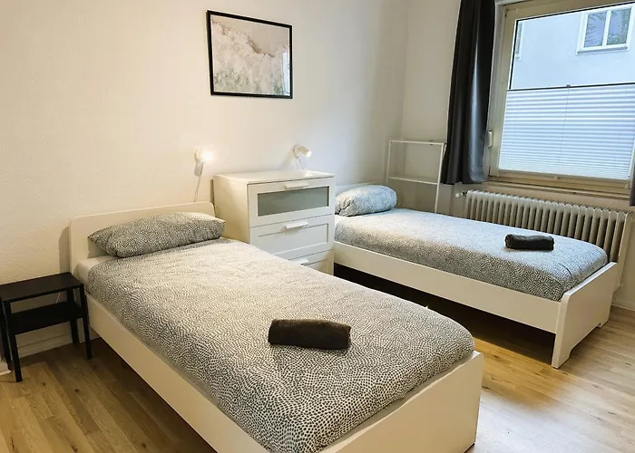 Business For Workers And Engineers: Fully Equipped And Furnished Lejlighed *